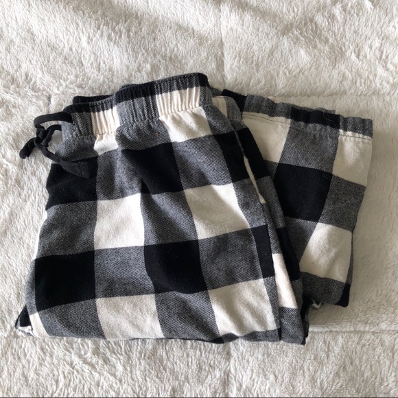Old Navy Other - Old navy winter pj pants